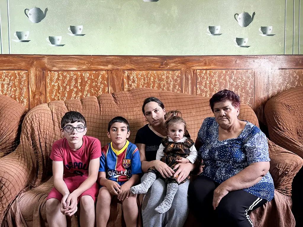 Economic Aspects of Income Generation by Refugee Women in Armenia